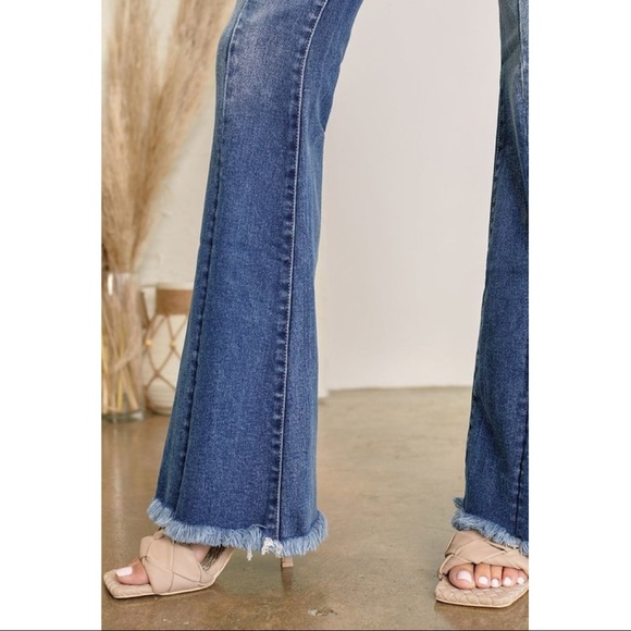 Kan Can High Rise Flare and Bootcut Jean - Picture 5 of 7